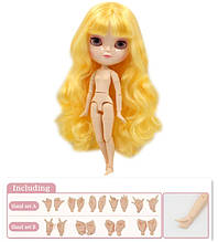 Лялька Айсі з жовтим волоссям з человкою сестра Блайз на тілі азон ICY doll