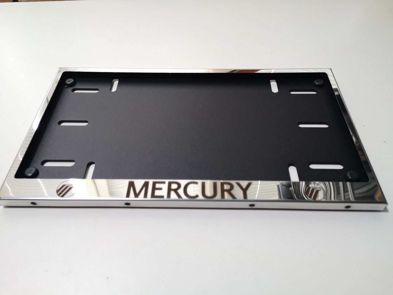 Номерна рамка для авто Mercury, рамка під американський номер