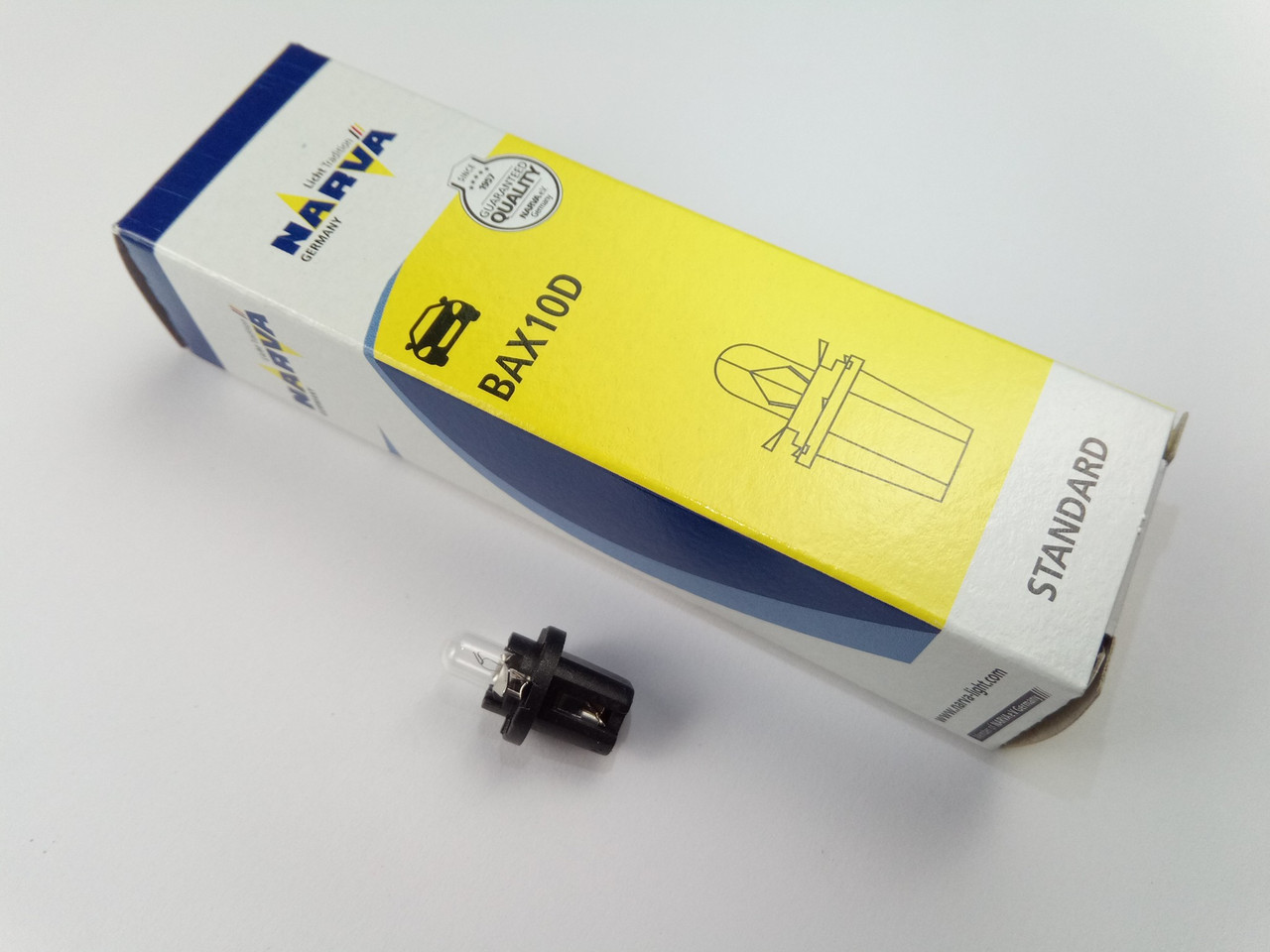 Лампа безоцольна NARVA 12V BAX 1,2W BAX8,5d/2 з патроном (17035) (10 шт. в уп.) ціна за 1 шт.