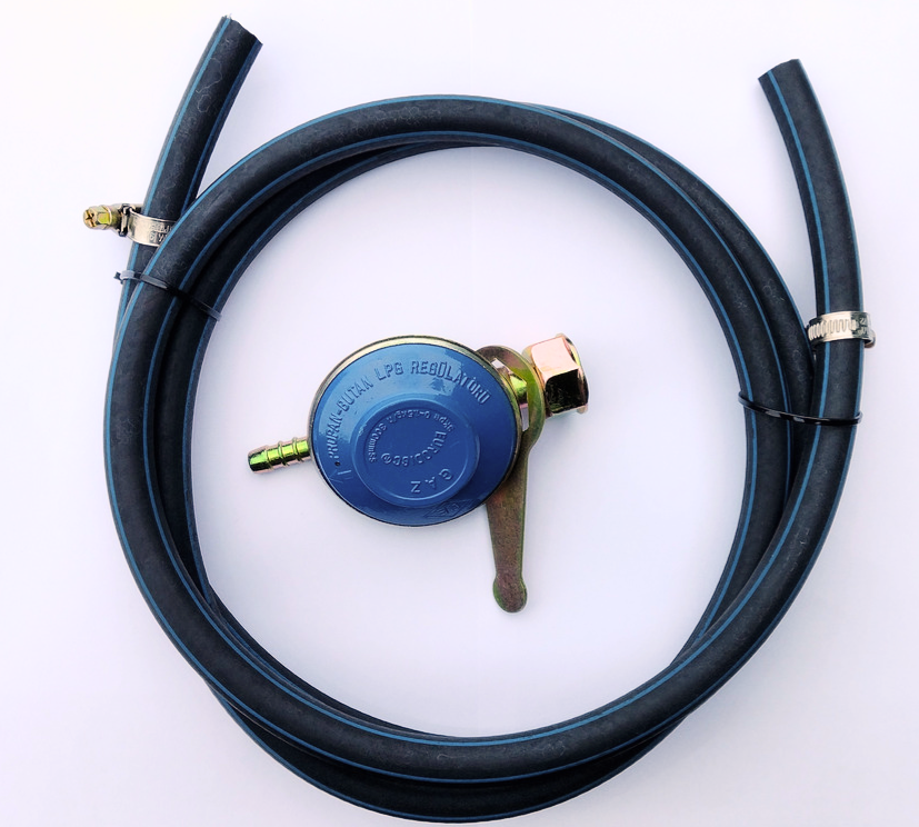 Шланг для газовой плиты с редуктором и хомутами в комплекте (длина 2 м ...