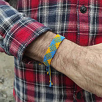 Чоловічий браслет ручного плетіння макраме "Мерет" CHARO DARO (синьо-жовтий)
