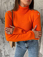 Женский оранжевый теплый свитер-гольф с пуговицами