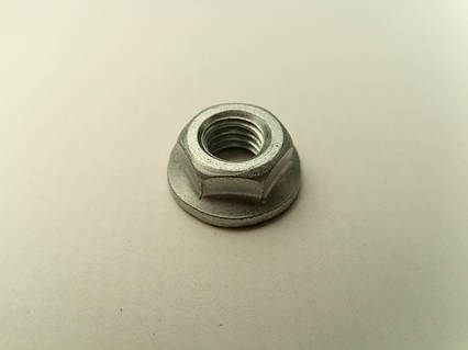 Гайка М 8 із зубчастим буртиком (багатоцільова),  (13832201) (00001-0038322-01)