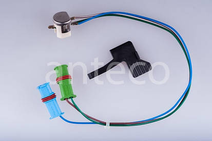 Свічки та датчики