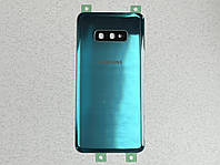 Задняя крышка со стеклами блока камер для Galaxy S10E Prism Green зелёного цвета на замену (для ремонта)