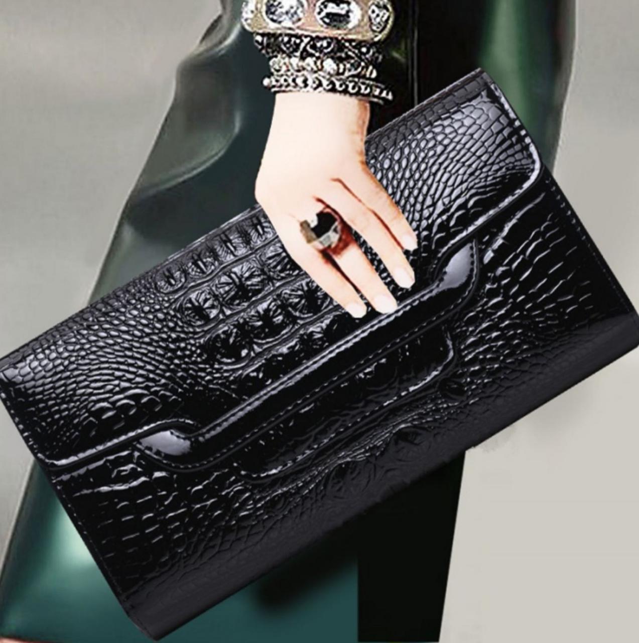 Жіночий клатч лаковий чорний, фото 1