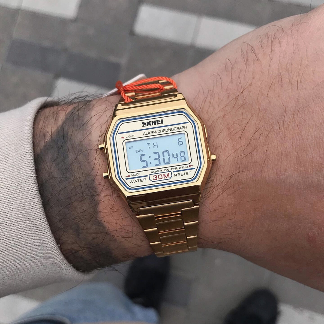 Чоловічий Класичний електронний годинник Skmei Gold металевий, золотий