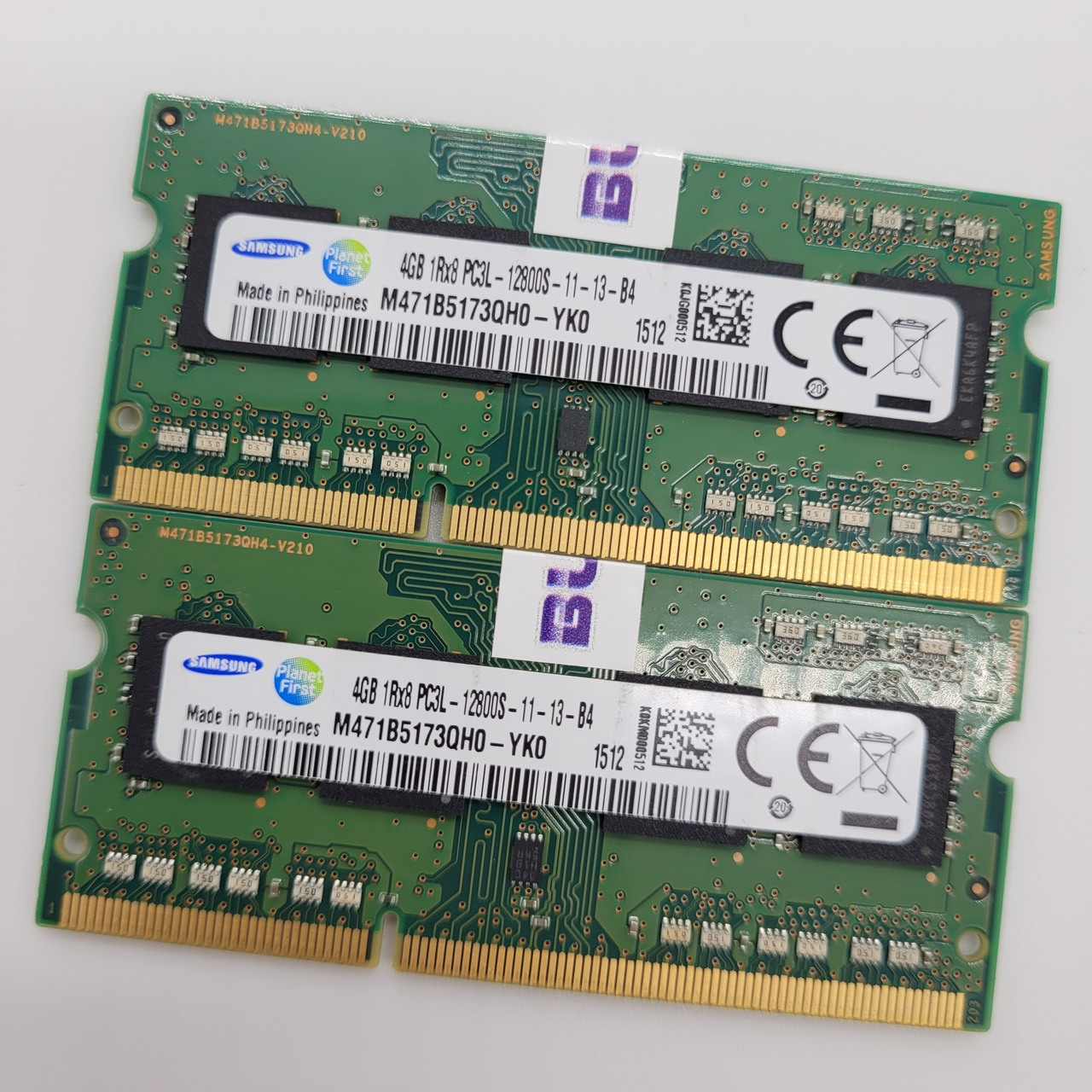 Оперативна пам'ять для ноутбука Samsung SODIMM DDR3L 8Gb (4Gb+4Gb) 1600MHz 12800S CL11 (M471B5173QH0-YK0) Б/У