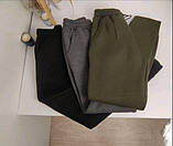 Чоловічі теплі спортивні штани на махрі кольору хаккі, фото 5