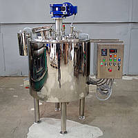 Химический Реактор 250 литров герметичный с водяной рубашкой и мешалкой