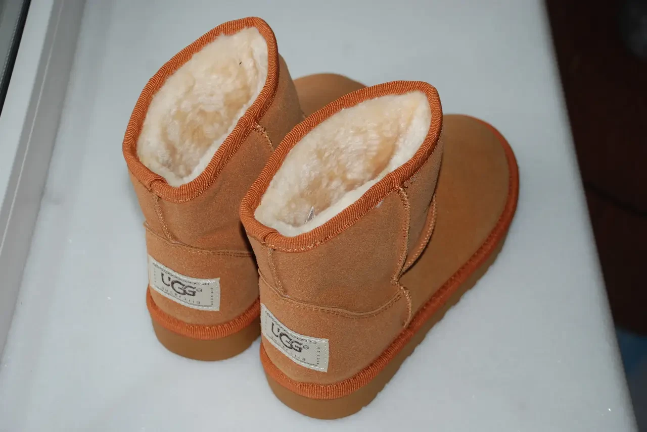 Угги женские замшевые Ugg Australia в 2 цветах. Коричневый, 37 - фото 4 - id-p1215108811