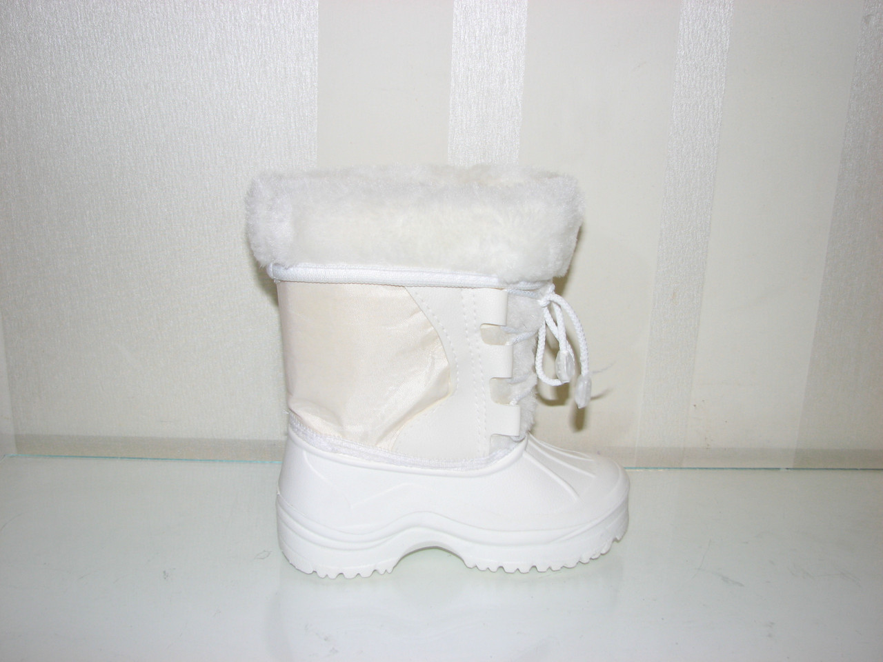 Зимові дитячі дутики гумові чобітки сноутси пінка розмір 32/33, фото 1