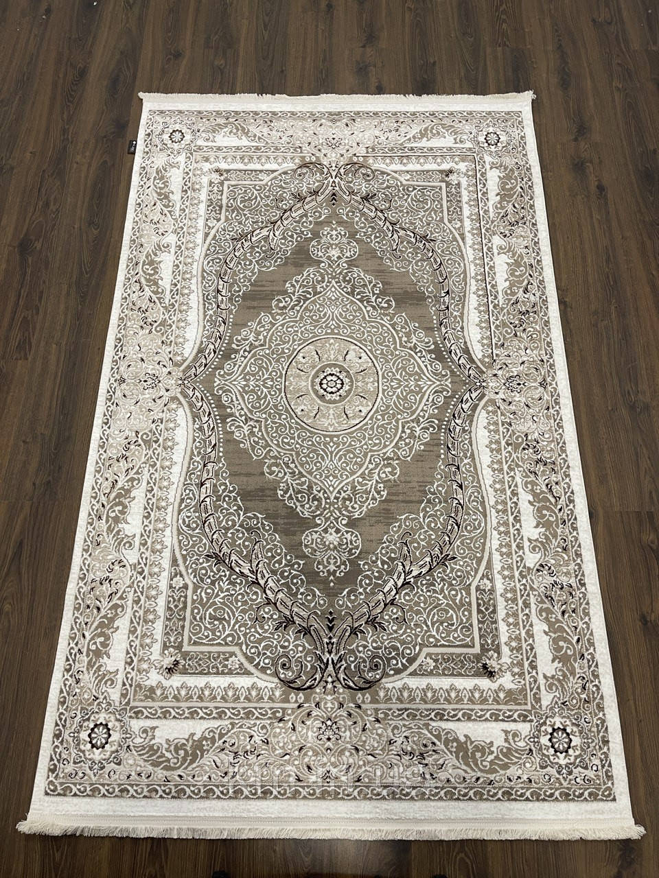 Сучасний килим LYONESSE 10137A BEIGE