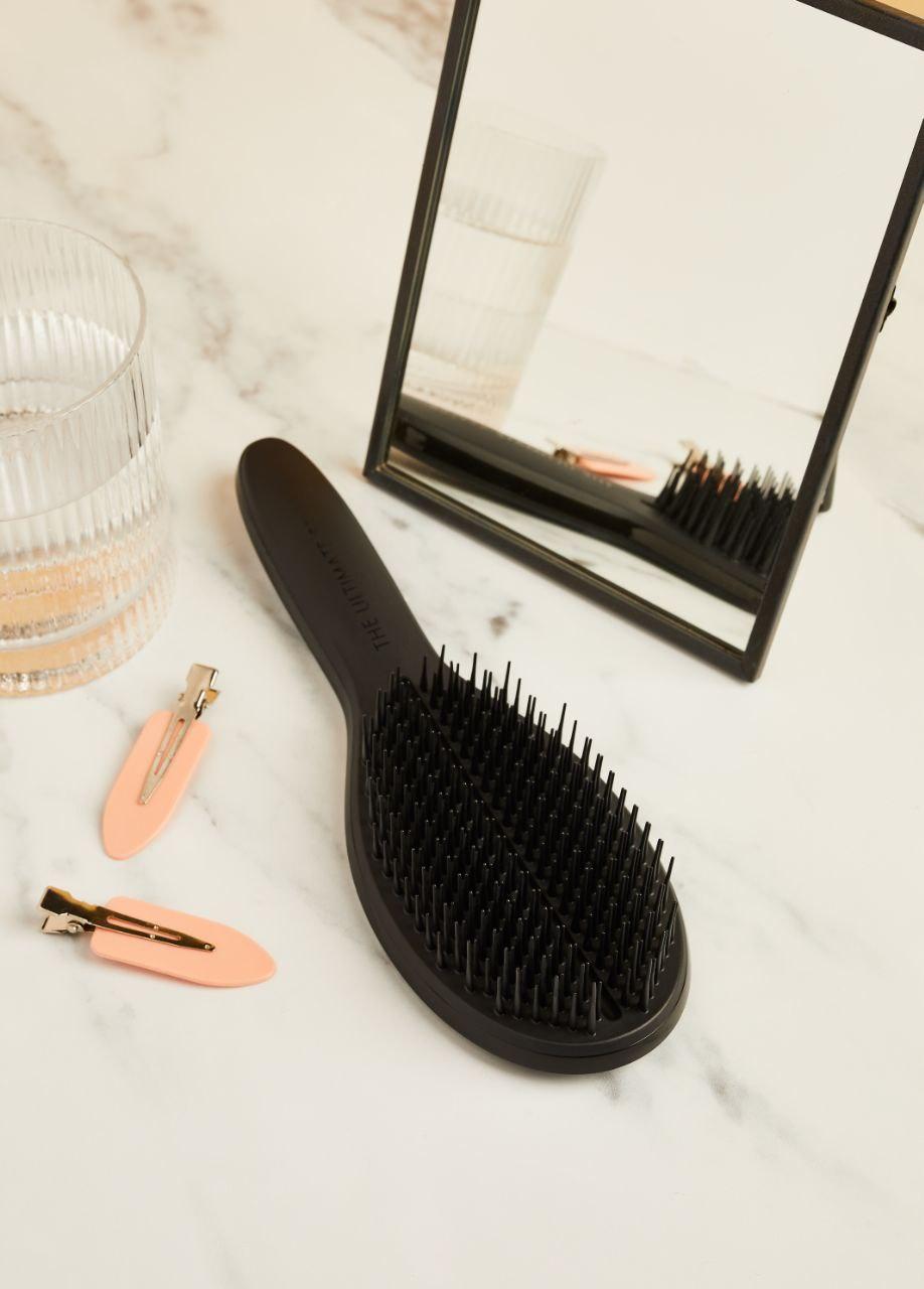 Расческа для волос Tangle Teezer The Ultimate Styler Jet Black (original) - фото 3 - id-p1720523154