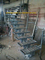 Изготовление в Одессе стационарной лестницы из металла под заказ: по Вашим эскизам. Покраска. Установка
