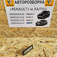 Підсвітка номера Renault Laguna 3 універсал 07-15р. (рено лагуна ІІІ) 8200013577F