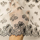Ажурне мереживо вишивка на сітці: чорна нитка  на сітці відтінка айворі, ширина 24 см, фото 8