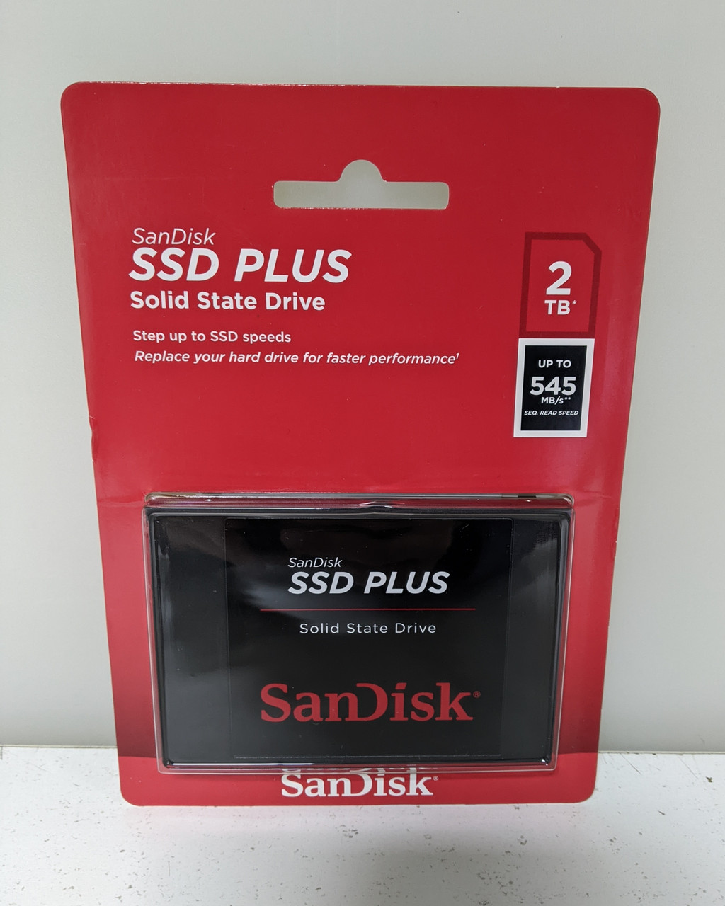 Диск SanDisk SSD Plus 2TB 2.5" SATAIII TLC (SDSSDA-2T00-G26)
