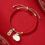 Браслет Нефритовий Кролик на червоній нитці з позолотою 24 каратів приносить любов, романтику, партнерство удача, фото 2