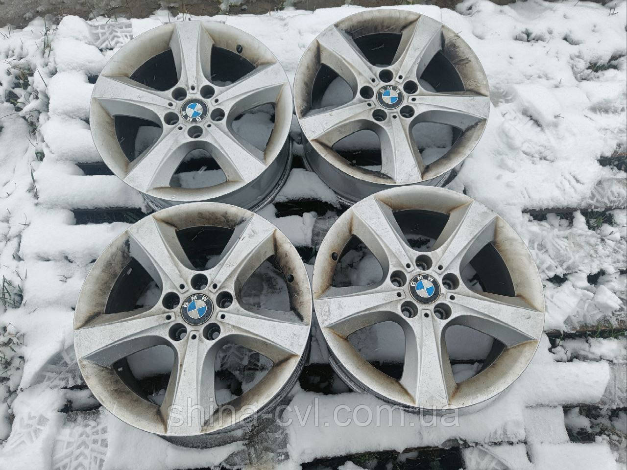 Диски 5.120 R18 8.5J ET46 DIA72.6 BMW X5 E53/E70