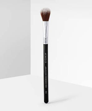 Пензлик для хайлайтера Sigma Beauty F03 High Cheekbone Highlighter Brush
