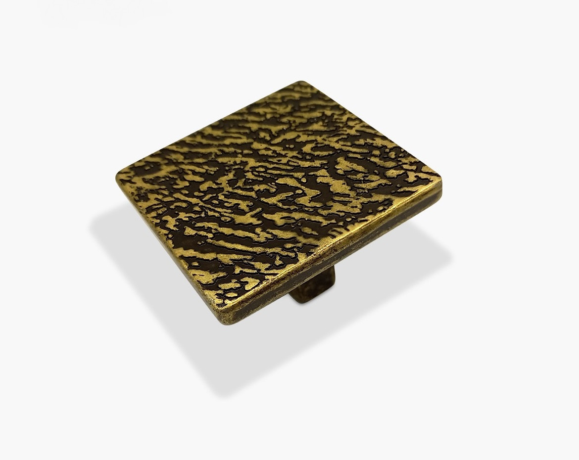 Ручка квадратна кнопка 40х40мм антична бронза Texture