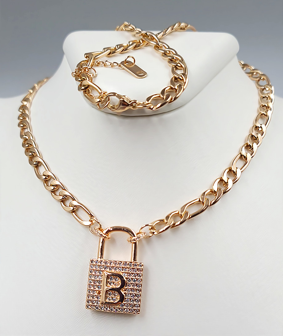 Ланцюжок із кулоном Stainless Steel. Сталь. Позолота ЧВ. Довжина: 43.5-48.5 см. Довжина кулона: 23 мм