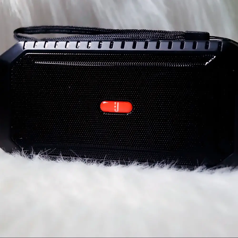 Портативна колонка JBL AY-9