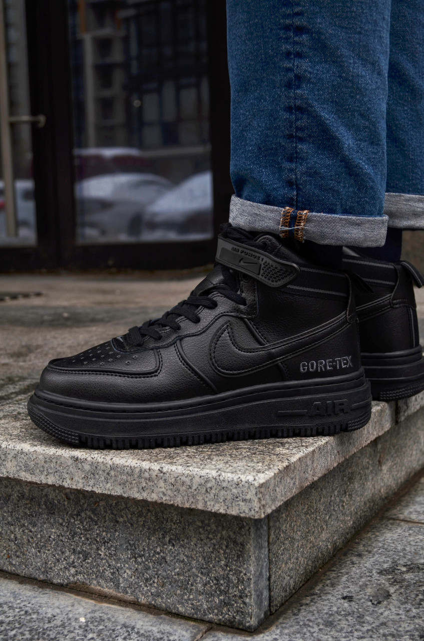 Чоловічі кросівки Nike Air Force 1 High Gore-Tex Triple Black Найк Аїр Форс 1 Трипл Блек 41