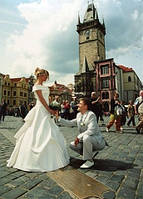 Церемонія весілля в замку Карлштейн