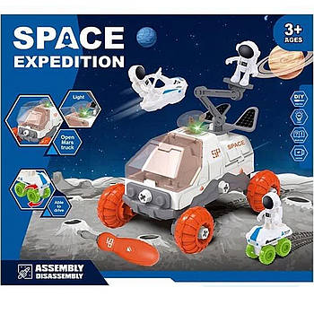 Ігровий набір для хлопчика Космічна станція (2 космонавти, світло, звук) 551-10