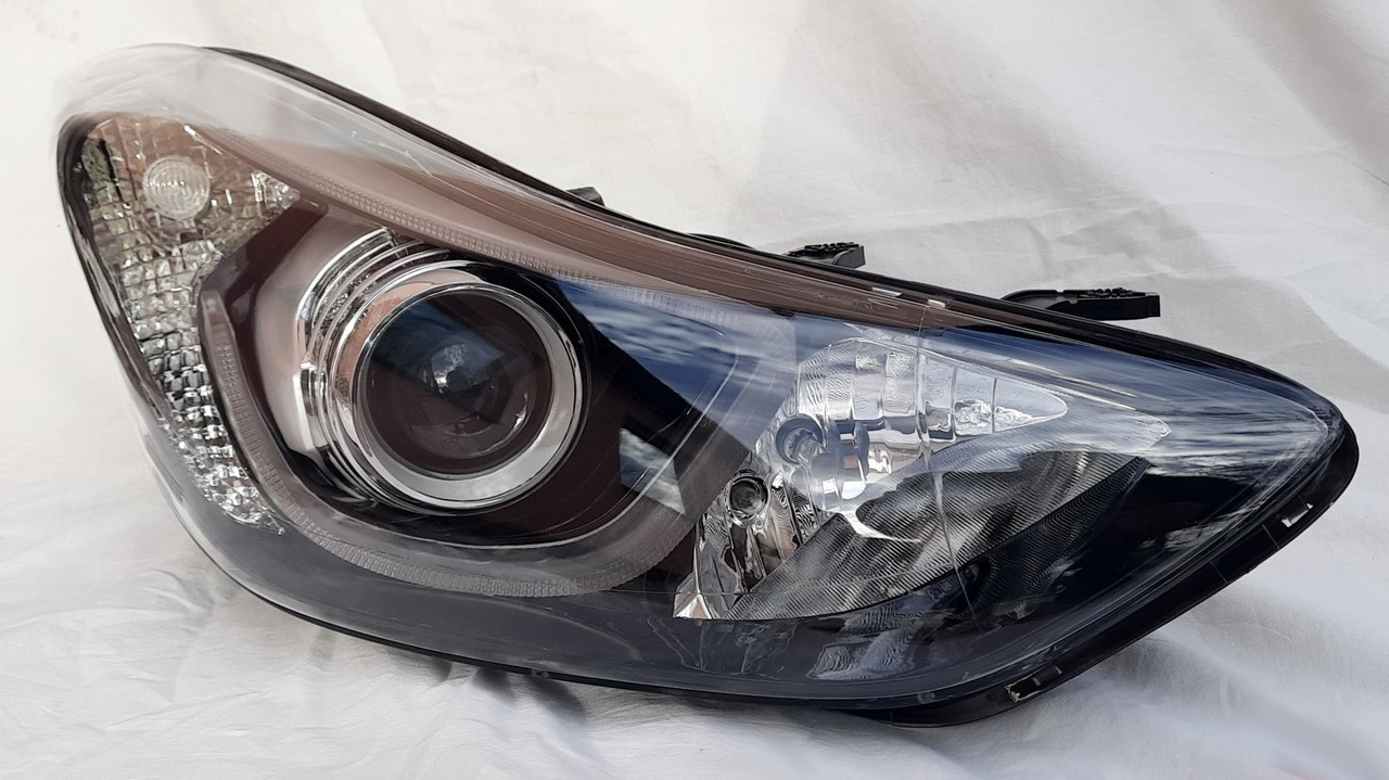 Передні фари Hyundai Elantra MD (10-15) тюнінг Led оптика (V3) лінза під ксенон, фото 1