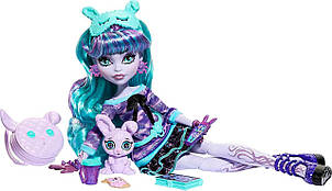 Шарнірна лялька Монстер Хай Твайла Піжамна вечірка Monster High Twyla 2022