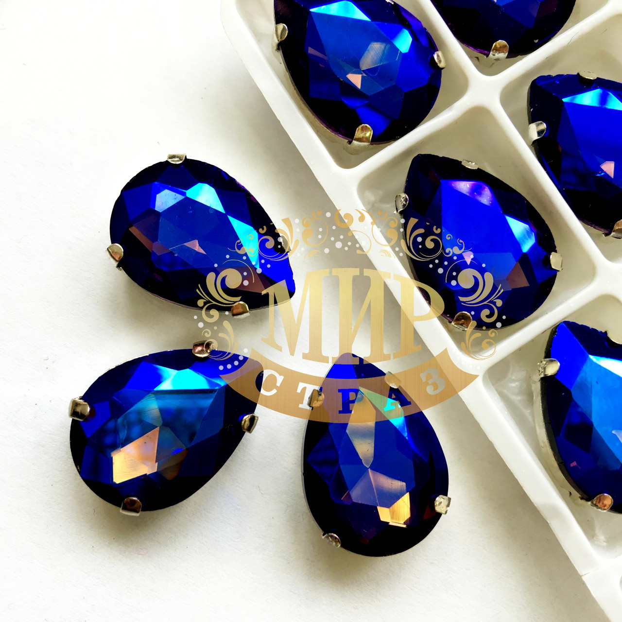 Крапля в ланцюгах Розмір 13x18, Колір Red Wine AB