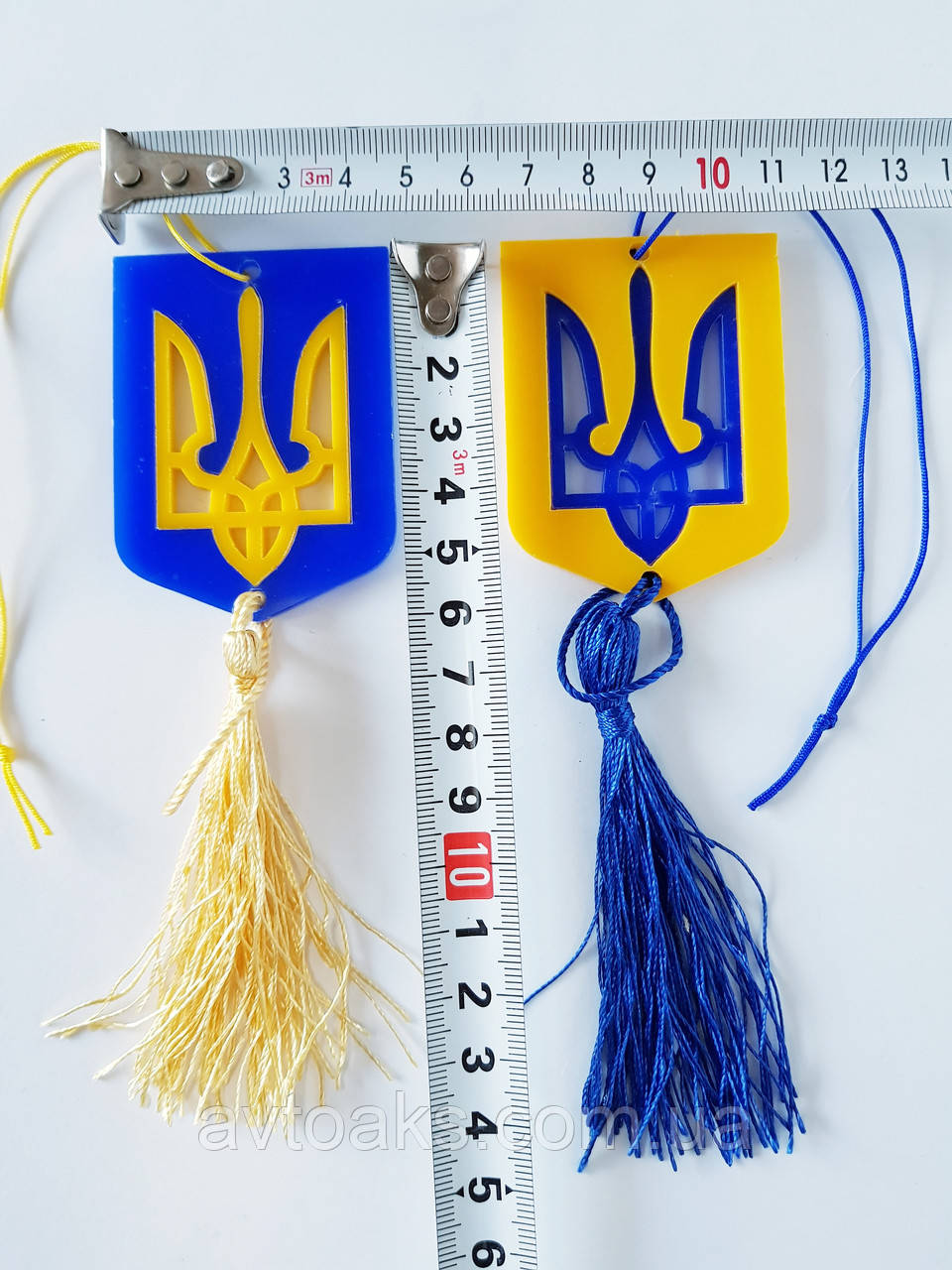 Брелок герб України з пензликом
