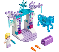 Конструктор LEGO Disney Princess Ельза та крижана конюшня Нокка 53 деталі (43209), фото 5