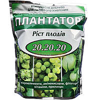 Удобрение комплексное Плантатор 20.20.20 1 кг