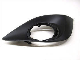 Mazda 3 2010-2013 Ліва решітка в передній бампер Нова Оригінал