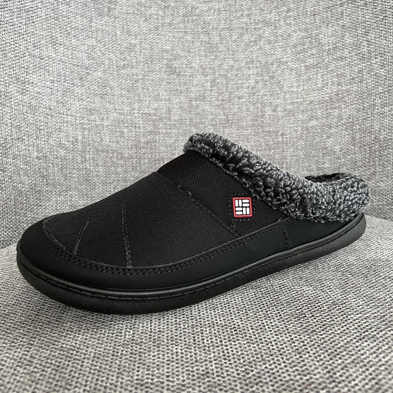 Чоловічі домашні тапки з хутром