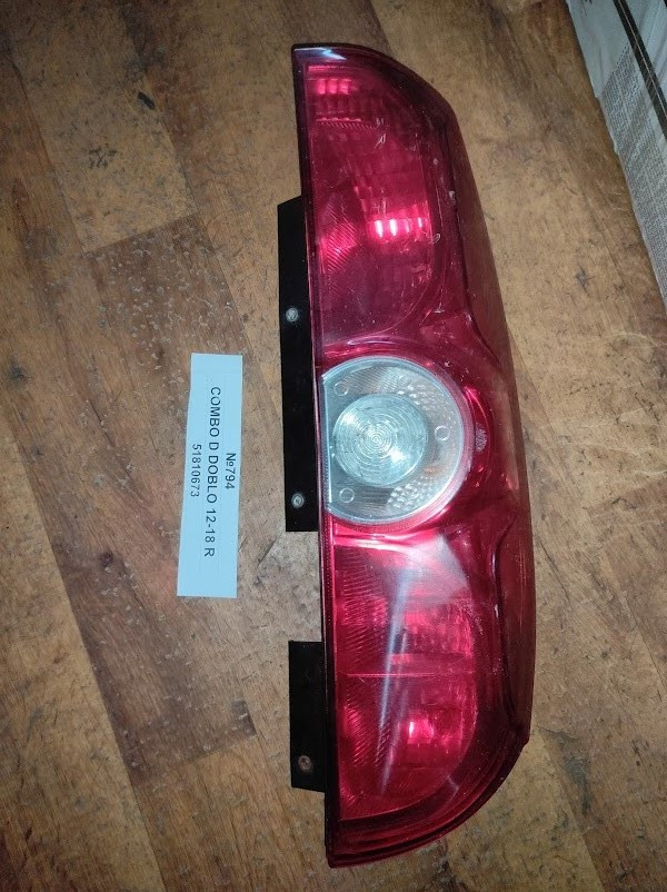 No794 Б/у Ліхтар задній правий 51810673 для Opel Combo D Fiat Doblo 2011-2018, фото 1