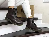 Женские зимние ботинки на меху Dr. Martens, натуральная кожа, полиуретан, коричневые 39