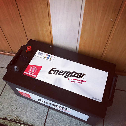 Купить Аккумулятор 225Ah-12v Energizer CP (518х275х242), обратная ...