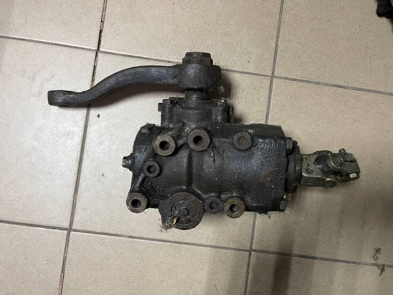 Кермовий редуктор Mercedes 207-410 LS2 3104610001, фото 1