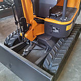 Міні-екскаватор Berger Kraus BK1200ASR з поворотною стрілою, регульованими гусеницями та ковшем 38 см (KUBOTA), фото 4