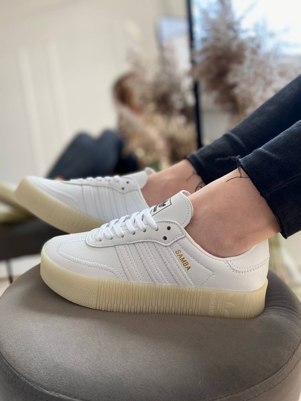 Жіночі білі кросівки Adidas Samba white brown Адідас Самба біло-чорні натуральна шкіра