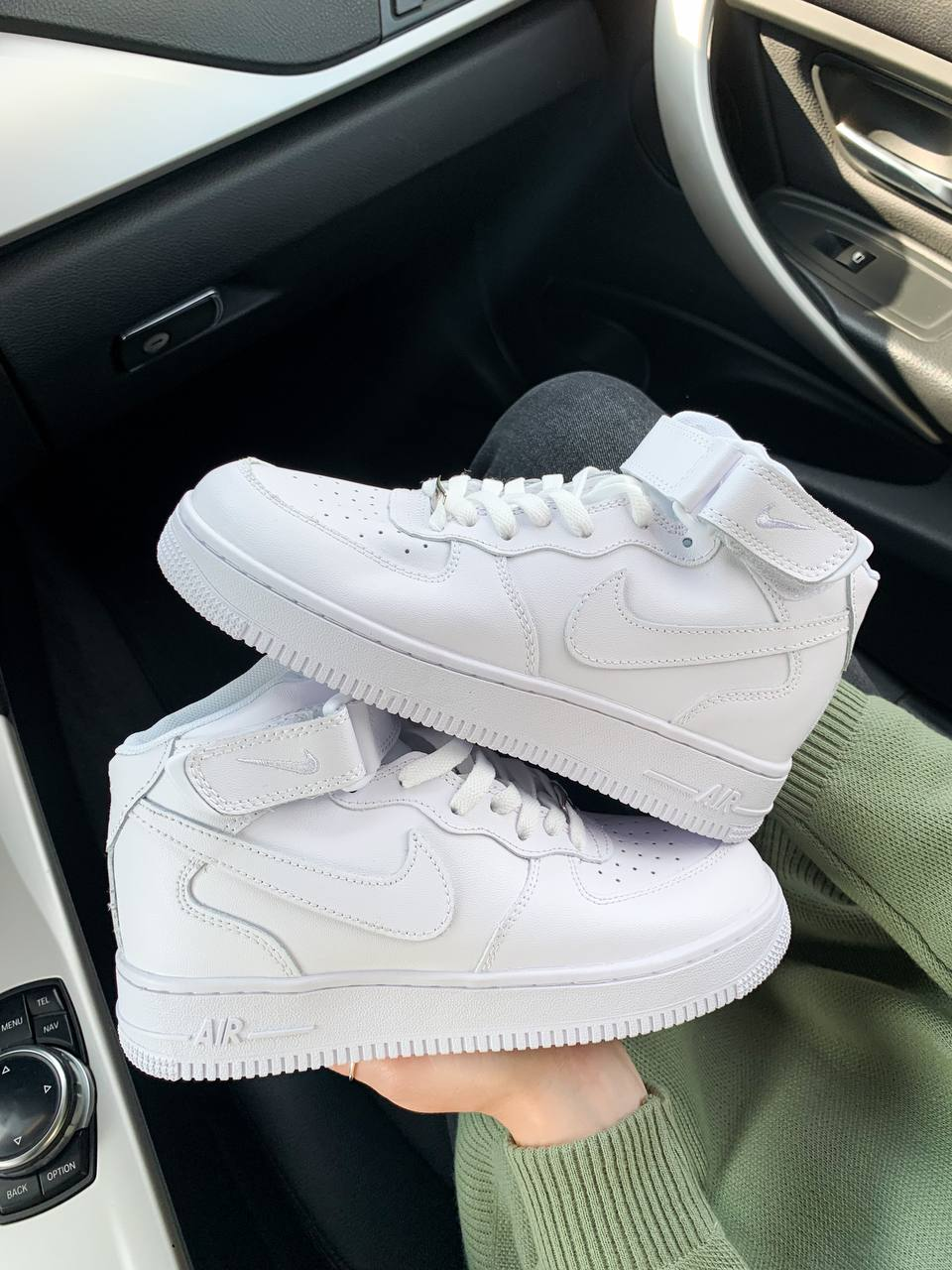 Женские кроссовки Nike Air Force 1 high mid white / Найк Аир Форс высокие белые + ПОДАРОК - фото 3 - id-p1722900476