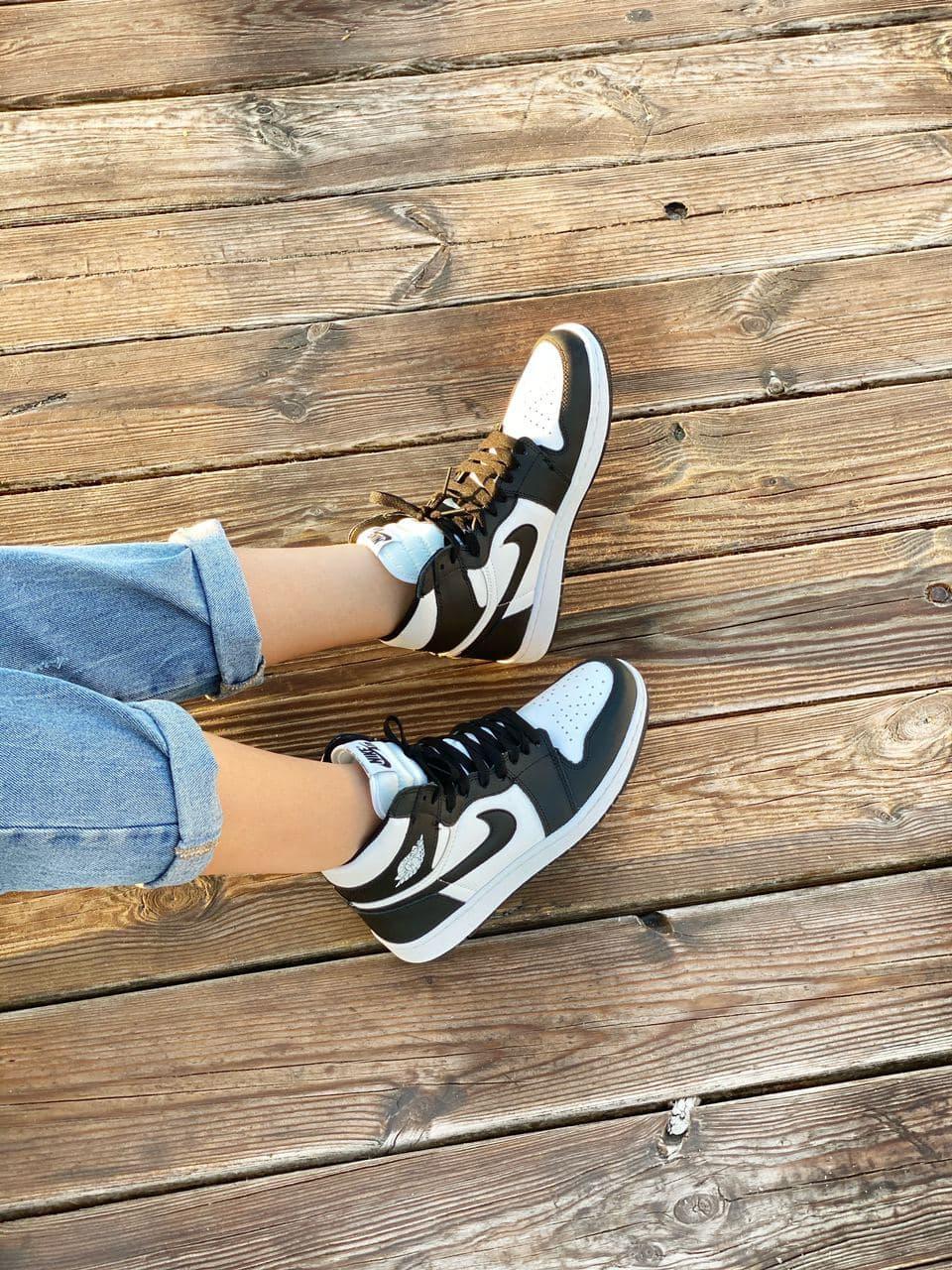White retro sales nikes