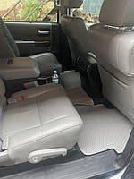 Toyota Sequoia Полиуретановые коврики 3 ряда (EVA, серые) Средний ряд - подлокотник TMR Резиновые коврики