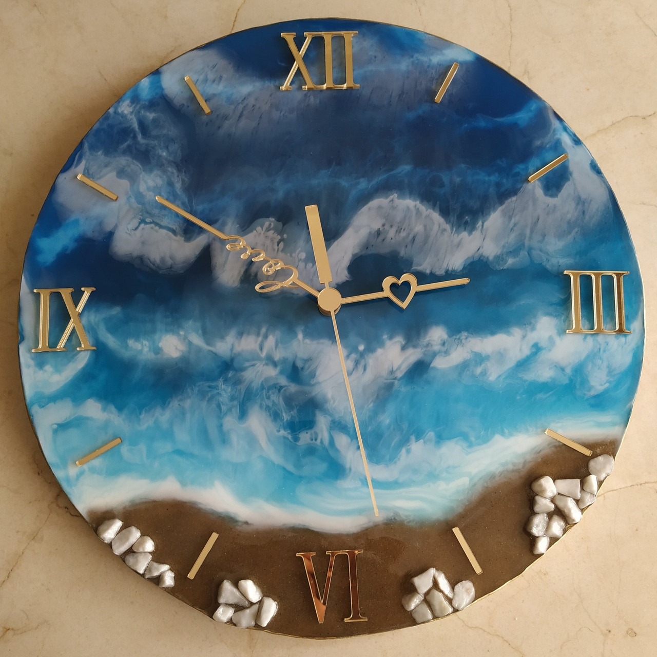 Годинник настінний з епоксидної смоли ручної роботи (ЧЕС000005), фото 1