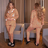 Женская трикотажная клетчатая пижама: кофта на пуговицах и штаны с карманами, батал большие размеры